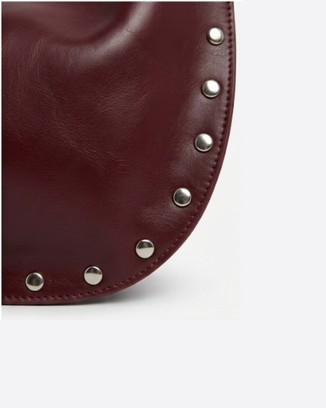 The Luna Stud